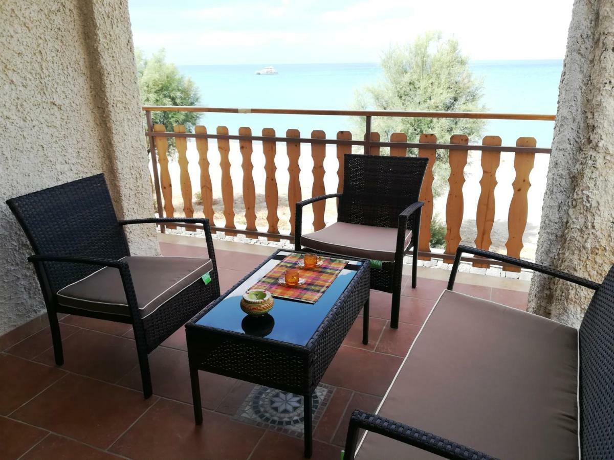 Noemi Holiday House Vila Agnone Bagni Exterior foto